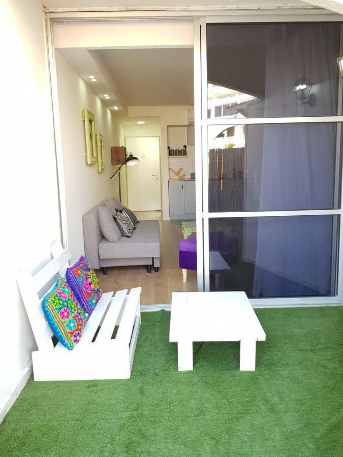 Stylish Apartment With A Patio Close To The Beach Eilat Exterior foto
