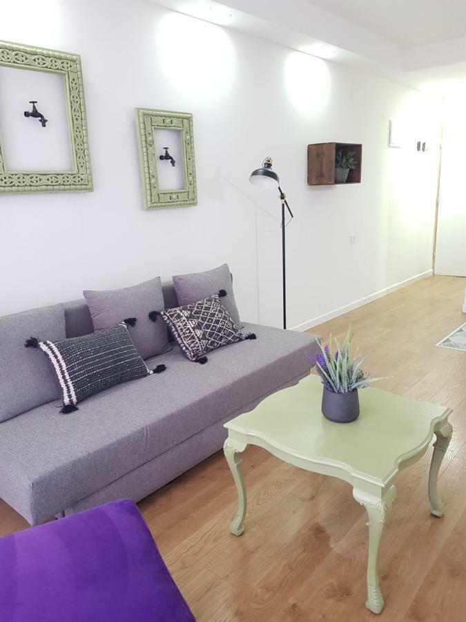 Stylish Apartment With A Patio Close To The Beach Eilat Exterior foto